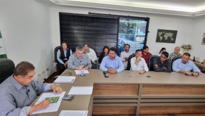 Trabalhadores de cooperativas aprovam pauta da Campanha Salarial 2026 com 99% dos votos Trabalhadores de cooperativas aprovam pauta da Campanha Salarial 2026 com 99% dos votos